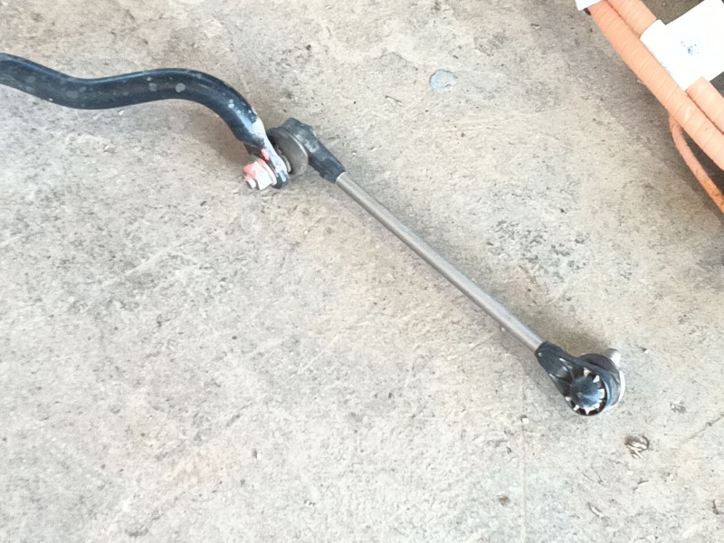 Recambio de barra estabilizadora delantera para volkswagen id.4 (e21) pro eléctrico referencia OEM IAM   
