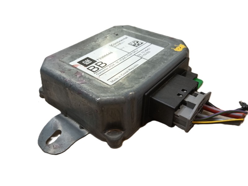 Recambio de modulo electronico para opel astra k (b16) 1.4 turbo (68) referencia OEM IAM 13306648  