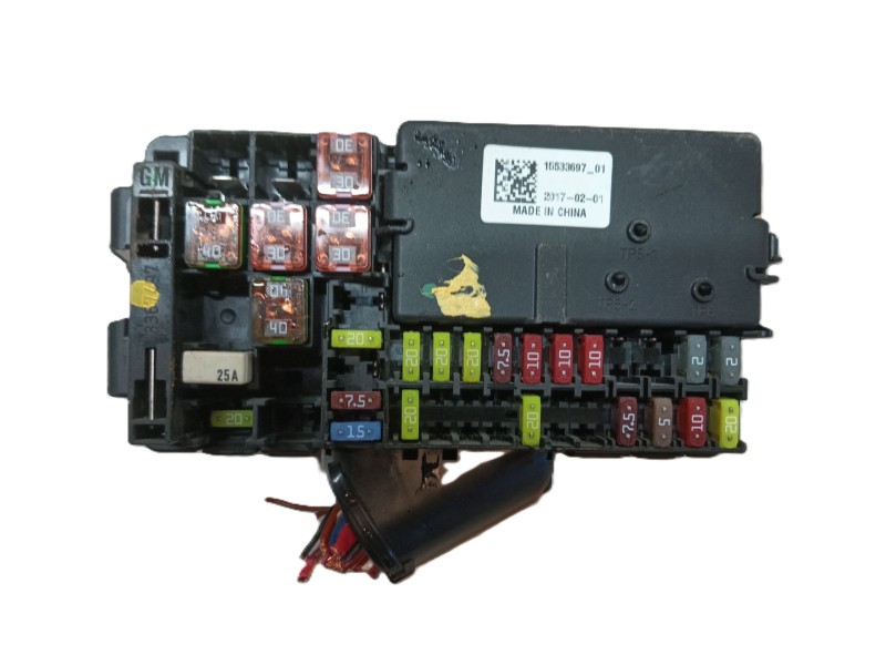 Recambio de caja reles / fusibles para opel astra k (b16) 1.4 turbo (68) referencia OEM IAM 13446496 15533697 