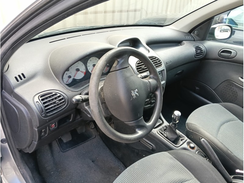 peugeot 206 hatchback (2a/c) del año 2005