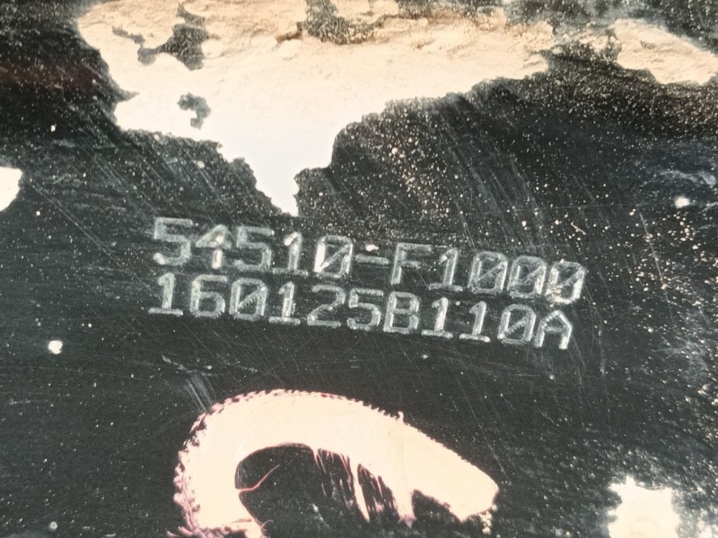 Recambio de brazo suspension inferior delantero izquierdo para kia sportage iv (ql, qle) 1.7 crdi referencia OEM IAM   