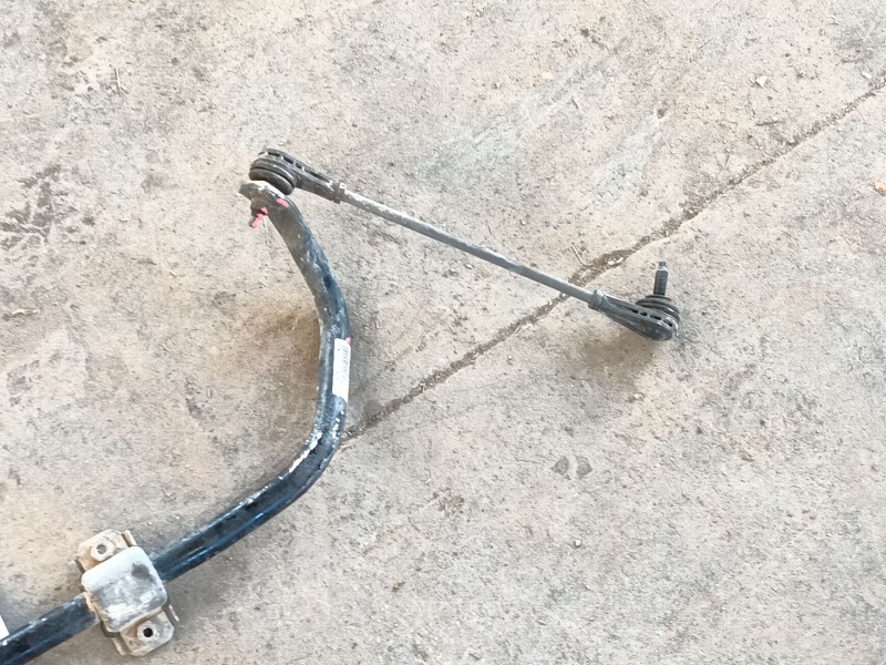 Recambio de barra estabilizadora delantera para peugeot 2008 ii (ud_, us_, uy_, uj_, ur_, uc_) 1.2 puretech 130 referencia OEM I