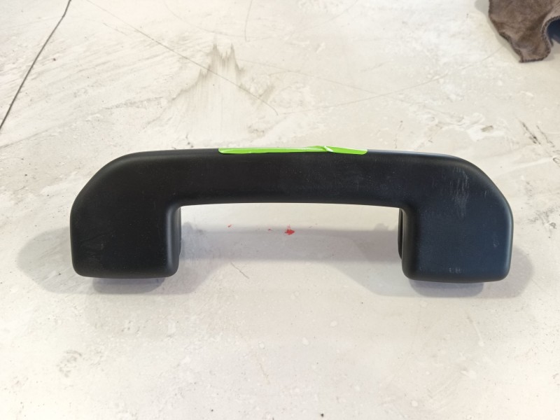 Recambio de asidero trasero izquierdo para peugeot 2008 ii (ud_, us_, uy_, uj_, ur_, uc_) 1.2 puretech 130 referencia OEM IAM   