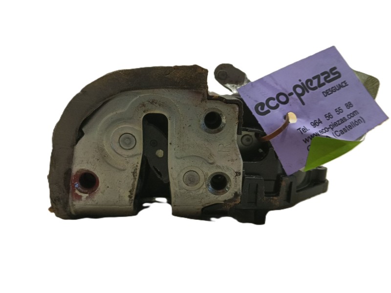 Recambio de cerradura puerta trasera derecha para toyota yaris (_p9_) 1.3 vvt-i (scp90_) referencia OEM IAM 690500D060  