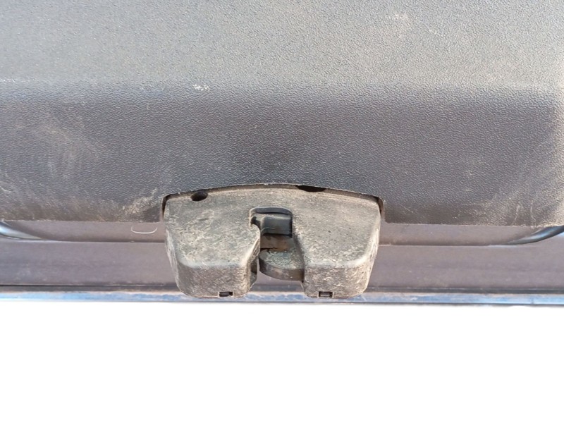 Recambio de porton trasero para citroën c4 coupé (la_) 1.6 16v referencia OEM IAM 8701V0  