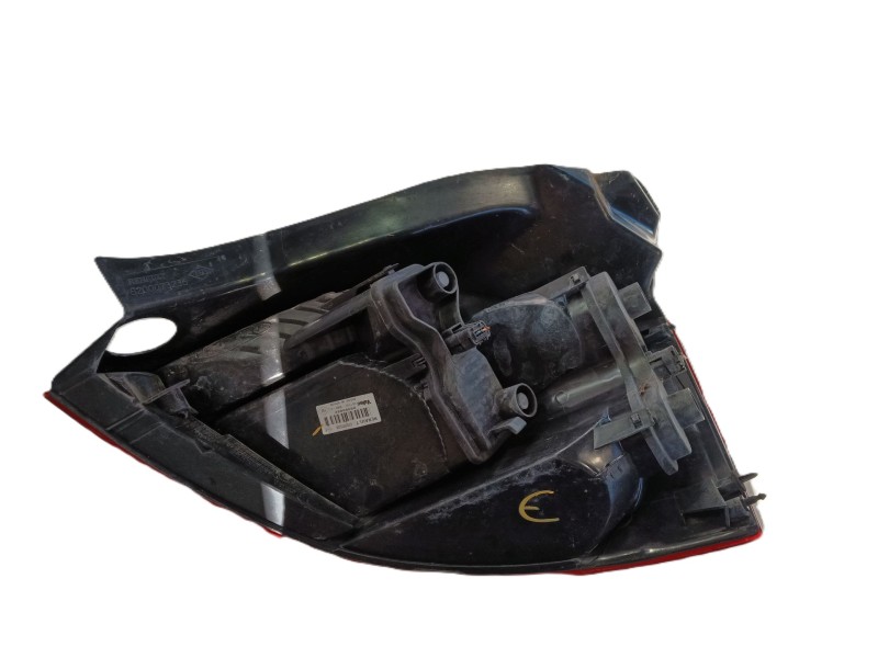 Recambio de piloto trasero izquierdo para renault megane ii (bm0/1_, cm0/1_) 1.6 16v (bm0c, cm0c) referencia OEM IAM 8200073236 