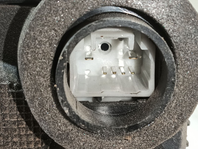 Recambio de cerradura puerta delantera derecha para toyota yaris (_p9_) 1.4 d-4d (nlp90_) referencia OEM IAM 690300D140  