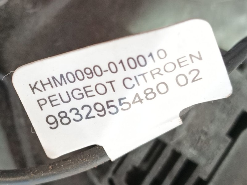 Recambio de luz interior para peugeot 2008 ii (ud_, us_, uy_, uj_, ur_, uc_) 1.2 puretech 130 referencia OEM IAM   