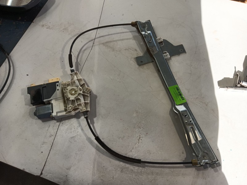 Recambio de elevalunas delantero izquierdo para citroën c4 coupé (la_) 1.6 16v referencia OEM IAM 9221S1  