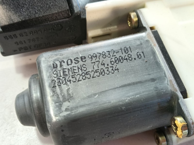 Recambio de elevalunas delantero izquierdo para citroën c4 coupé (la_) 1.6 16v referencia OEM IAM 9221S1  