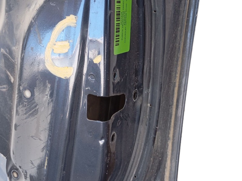 Recambio de puerta delantera derecha para chevrolet captiva (c100, c140) 2.0 d 4wd referencia OEM IAM 42352070  