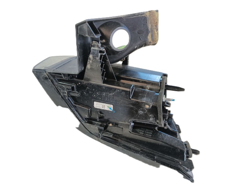 Recambio de piloto trasero izquierdo para peugeot 2008 ii (ud_, us_, uy_, uj_, ur_, uc_) 1.2 puretech 130 referencia OEM IAM   