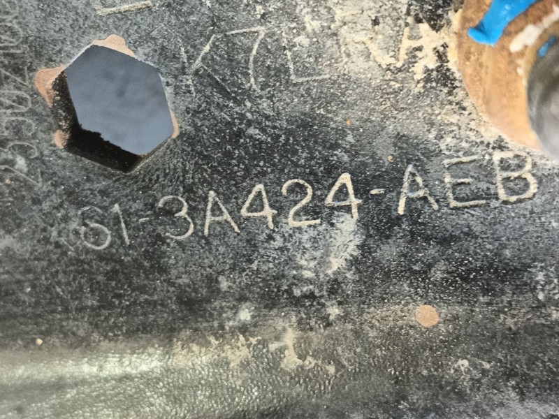 Recambio de brazo suspension inferior delantero izquierdo para ford focus iv (hn) 1.0 ecoboost mhev referencia OEM IAM 2216267  