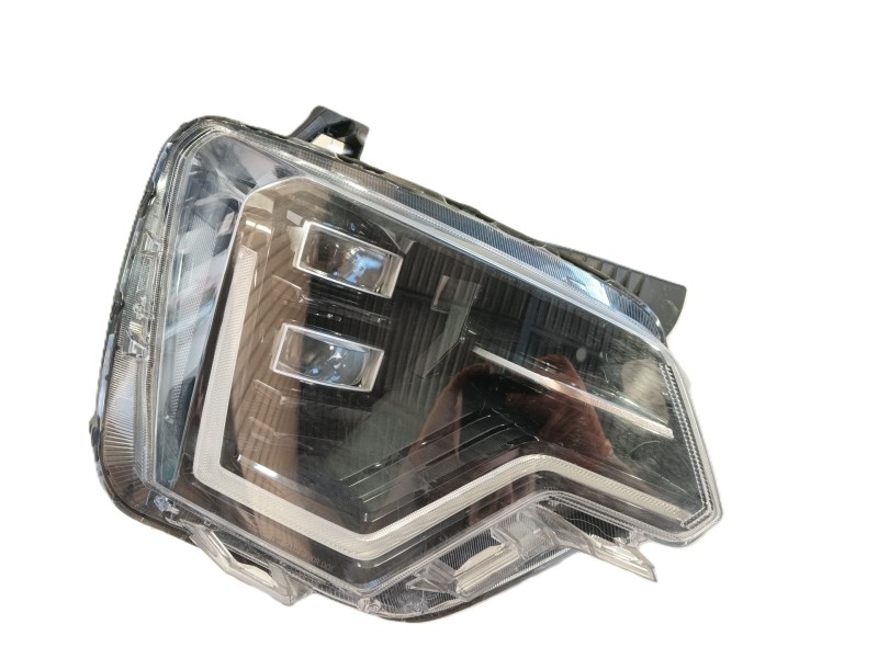 Recambio de faro derecho para kia niro (c5p11) 1.6 hev referencia OEM IAM 92102AT100  