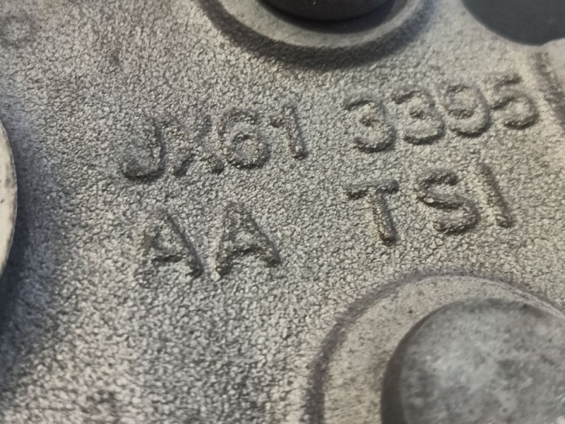 Recambio de brazo suspension inferior delantero derecho para ford focus iv (hn) 1.0 ecoboost mhev referencia OEM IAM 2216265  