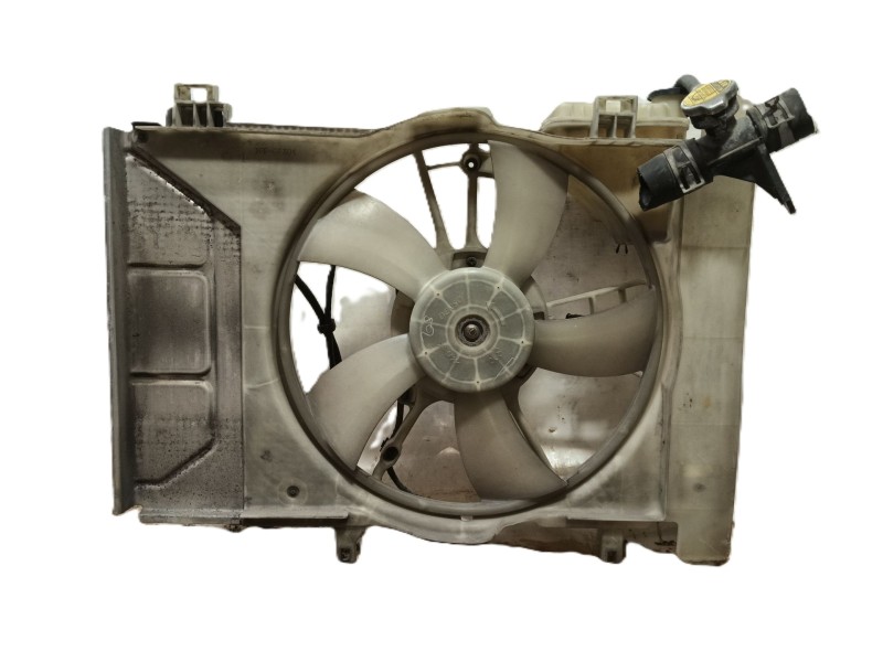 Recambio de electroventilador para toyota yaris (_p9_) 1.3 vvt-i (scp90_) referencia OEM IAM 163600Q030 1680008260 