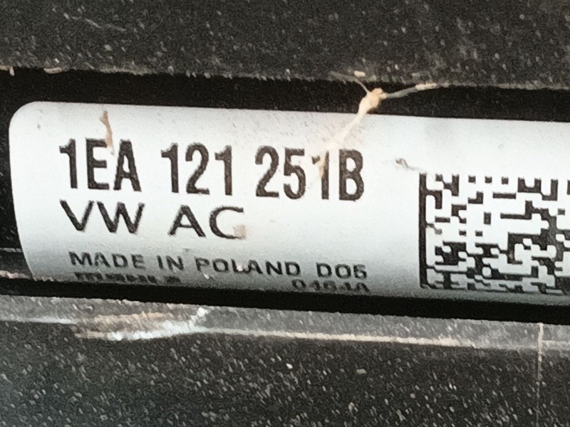 Recambio de radiador agua para volkswagen id.4 (e21) pro eléctrico referencia OEM IAM 1EA121251B 1EA122135H 