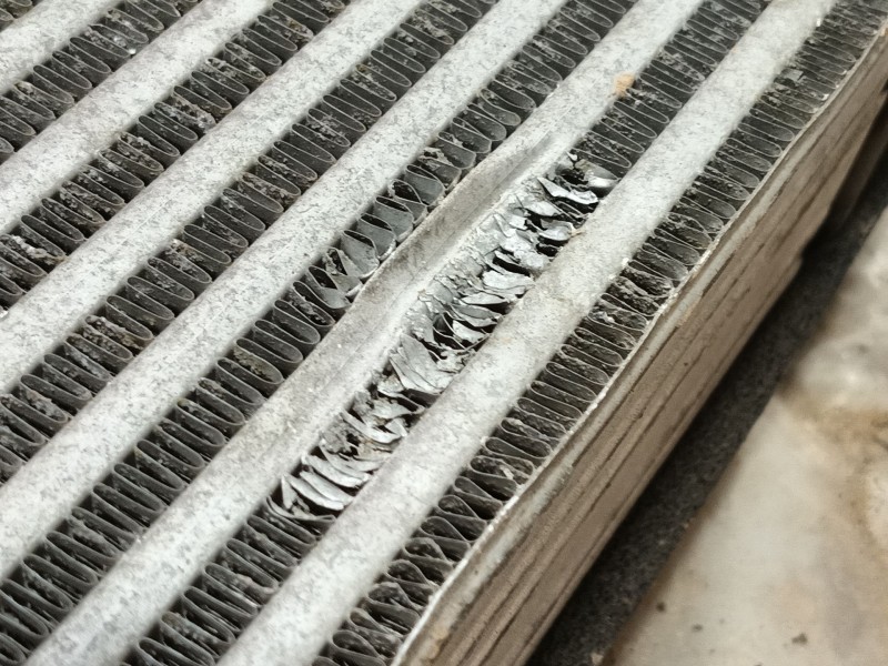 Recambio de intercooler para opel astra k (b16) 1.4 turbo (68) referencia OEM IAM VERE8739 / 39185908  