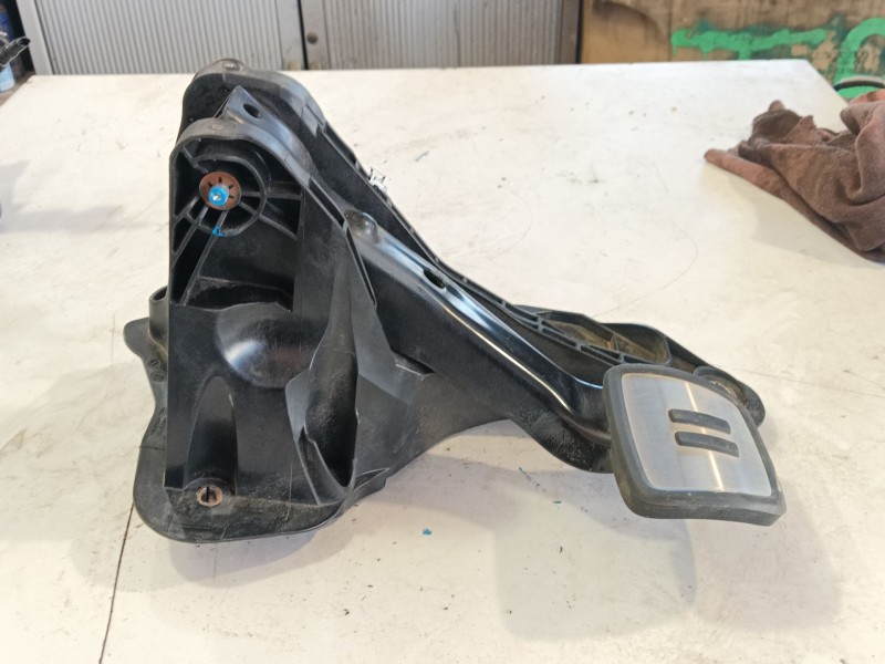 Recambio de pedal freno para volkswagen id.4 (e21) pro eléctrico referencia OEM IAM   