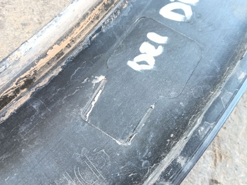 Recambio de aletin delantero derecho para peugeot 2008 ii (ud_, us_, uy_, uj_, ur_, uc_) 1.2 puretech 130 referencia OEM IAM   