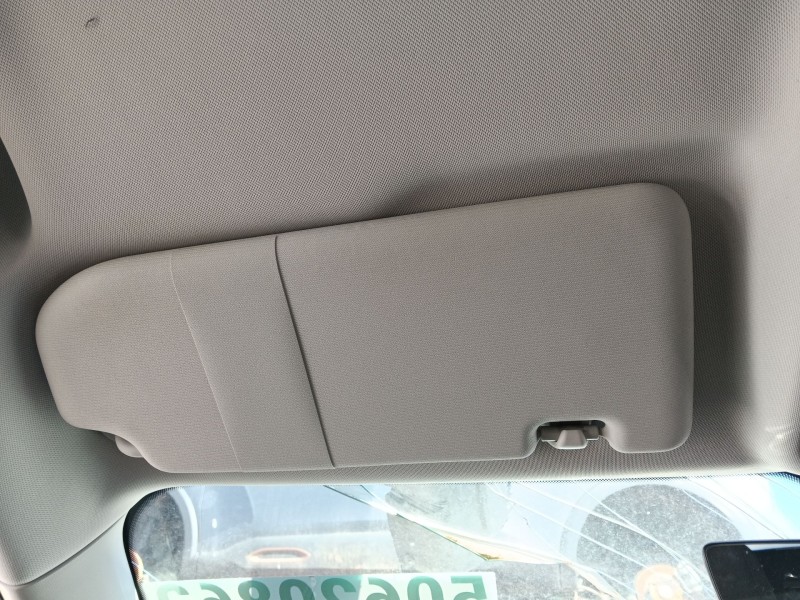 Recambio de parasol izquierdo para mg mg 4 (eh32) ev referencia OEM IAM   