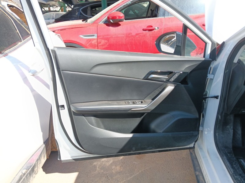 Recambio de guarnecido puerta delantera izquierda para mg mg 4 (eh32) ev referencia OEM IAM   