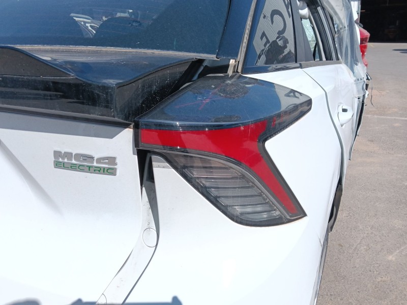 Recambio de piloto trasero derecho para mg mg 4 (eh32) ev referencia OEM IAM   