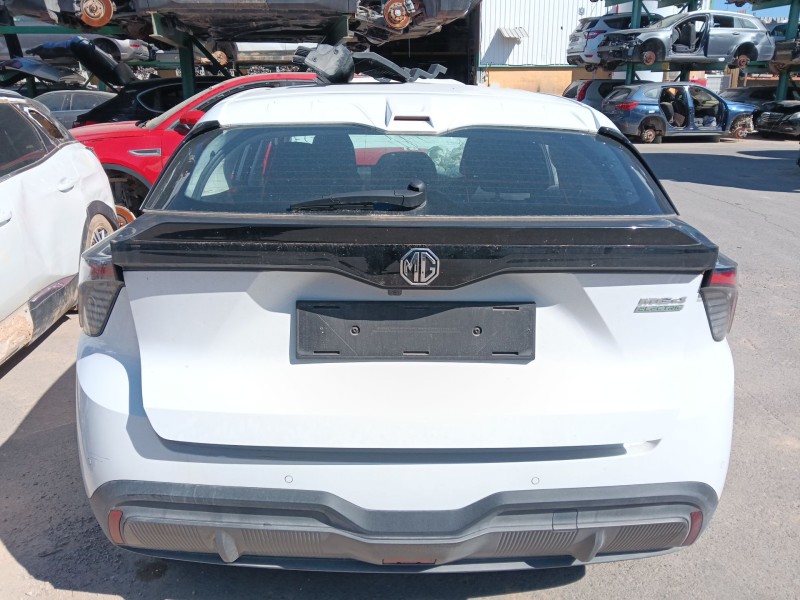 Recambio de porton trasero para mg mg 4 (eh32) ev referencia OEM IAM   