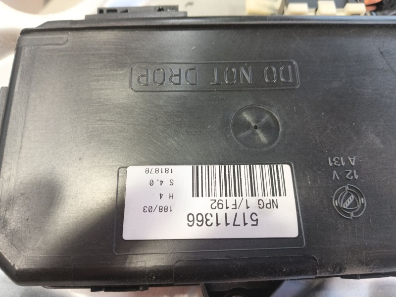 Recambio de elevalunas delantero izquierdo para fiat stilo (192_) 1.9 jtd (192_xe1a) referencia OEM IAM 0000046831655 / 00000717