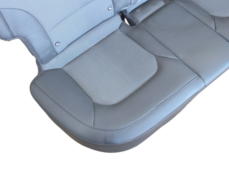 Recambio de asientos traseros para kia niro (c5p11) 1.6 hev referencia OEM IAM   