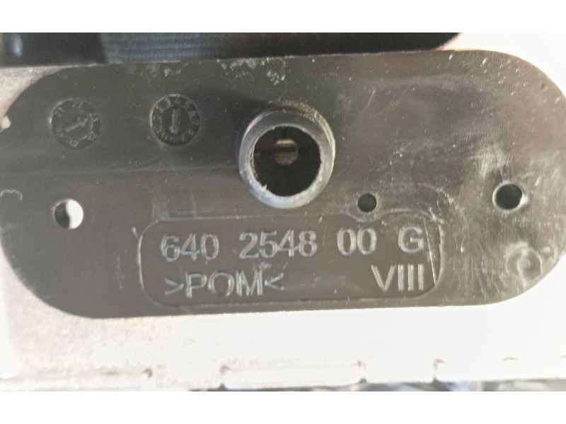 Recambio de cinturon seguridad trasero derecho para ford focus iv (hn) 1.0 ecoboost mhev referencia OEM IAM 2770017  