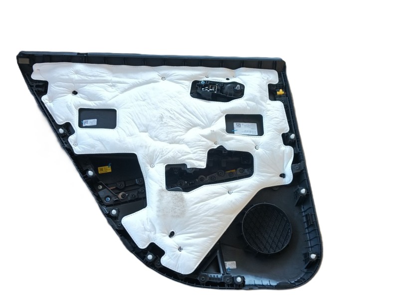 Recambio de guarnecido puerta trasera derecha para kia niro (c5p11) 1.6 hev referencia OEM IAM   