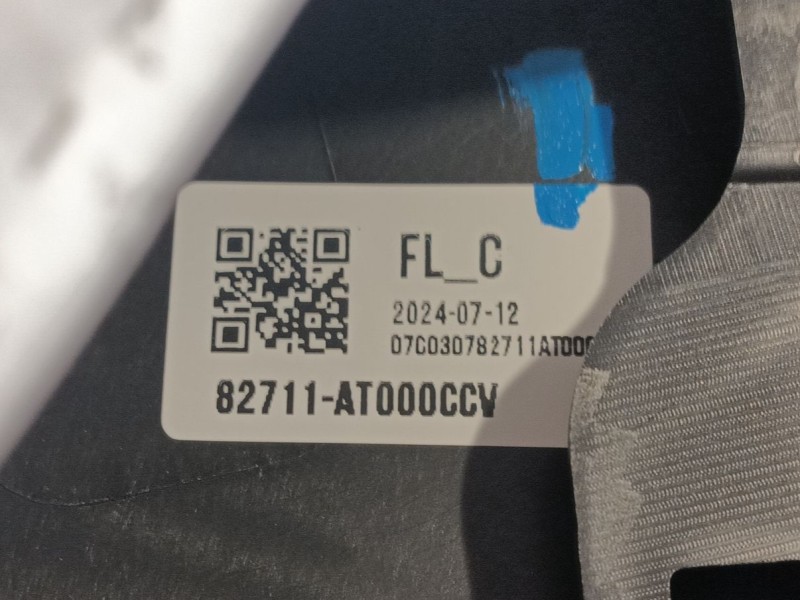 Recambio de guarnecido puerta delantera izquierda para kia niro (c5p11) 1.6 hev referencia OEM IAM   