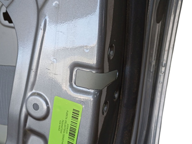 Recambio de puerta delantera derecha para kia niro (c5p11) 1.6 hev referencia OEM IAM 76004AT000  