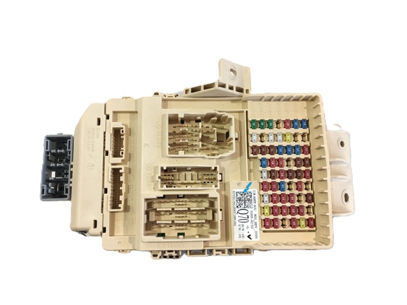 Recambio de caja reles / fusibles para kia niro (c5p11) 1.6 hev referencia OEM IAM   