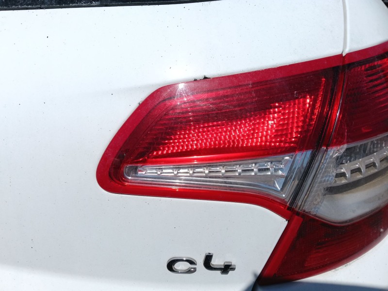 Recambio de piloto trasero derecho interior para citroën c4 ii (nc_) 1.6 hdi 115 referencia OEM IAM   