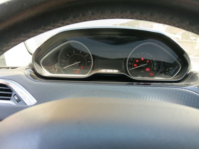 Recambio de cuadro instrumentos para peugeot 208 i (ca_, cc_) 1.2 thp 110 referencia OEM IAM   