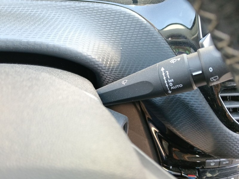 Recambio de mando multifuncion para peugeot 208 i (ca_, cc_) 1.2 thp 110 referencia OEM IAM   