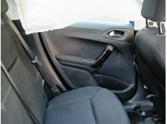 Recambio de guarnecido puerta trasera izquierda para peugeot 208 i (ca_, cc_) 1.2 thp 110 referencia OEM IAM   