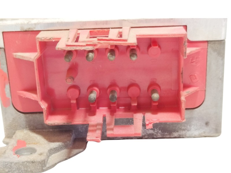 Recambio de centralita airbag para fiat punto berl. (176) 1.6 cat referencia OEM IAM 46408343  