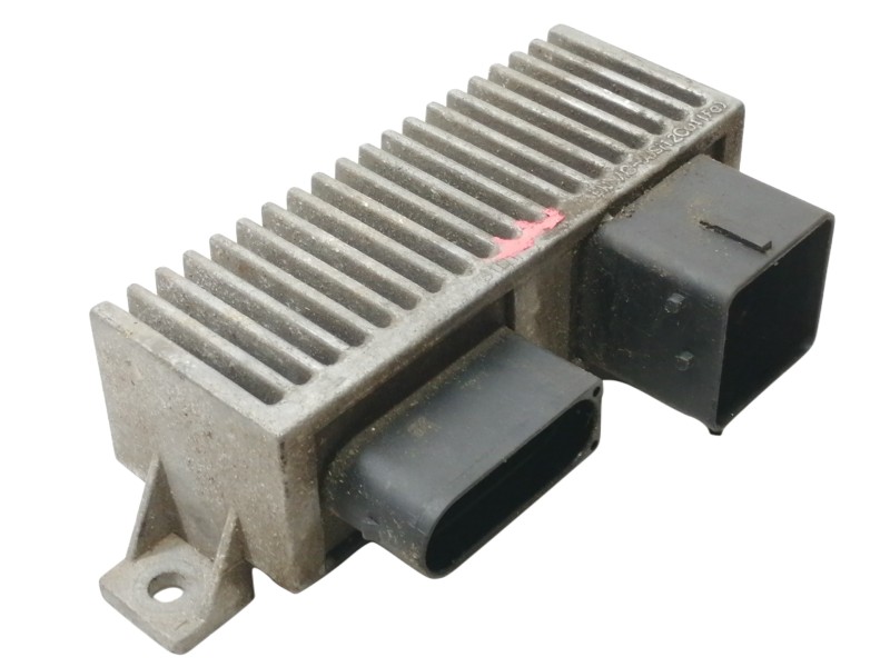 Recambio de caja precalentamiento para renault laguna iii bt3s referencia OEM IAM 8200558438A  