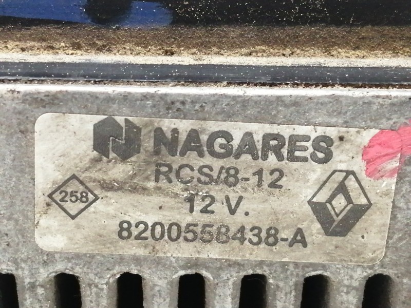 Recambio de caja precalentamiento para renault laguna iii bt3s referencia OEM IAM 8200558438A  