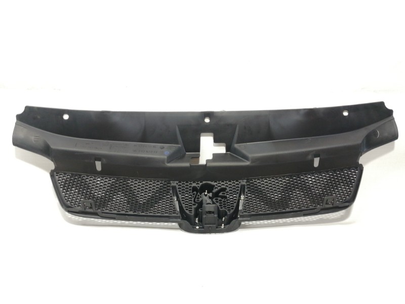 Recambio de rejilla delantera para peugeot 406 berlina (s1/s2) srdt referencia OEM IAM 1852263016  