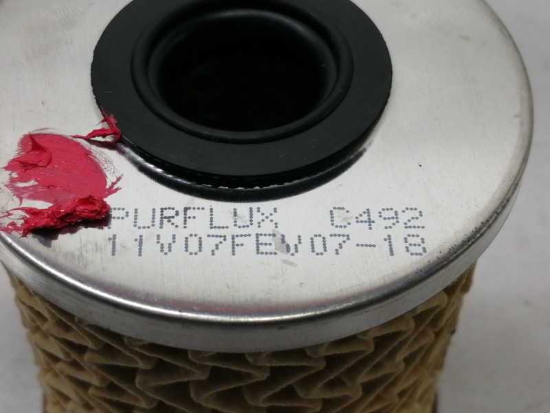 Recambio de filtro gasoil para opel vivaro 1.9 cdti cat (f9q-760 / l08) referencia OEM IAM 11V07FEV0718  