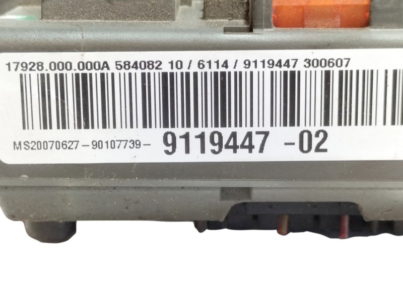 Recambio de caja reles / fusibles para bmw serie 3 berlina (e90) 320d referencia OEM IAM 911944702  