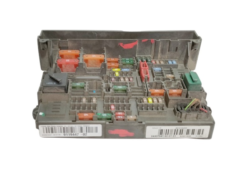 Recambio de caja reles / fusibles para bmw serie 3 berlina (e90) 320d referencia OEM IAM 911944702  