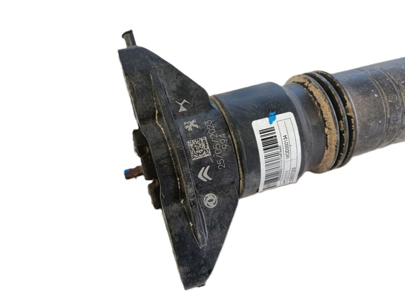 Recambio de amortiguador trasero derecho para peugeot 2008 ii (ud_, us_, uy_, uj_, ur_, uc_) 1.2 puretech 130 referencia OEM IAM