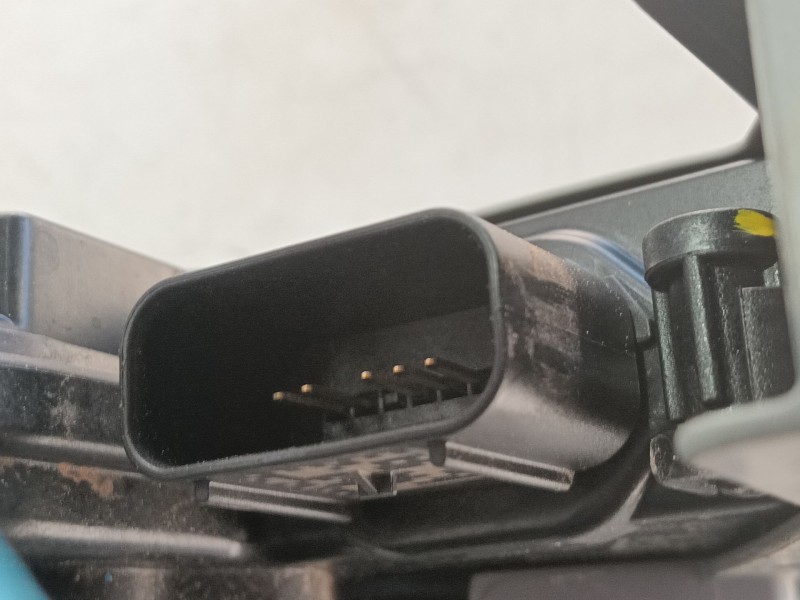 Recambio de cerradura puerta delantera izquierda para kia niro (c5p11) 1.6 hev referencia OEM IAM 81310AT100  