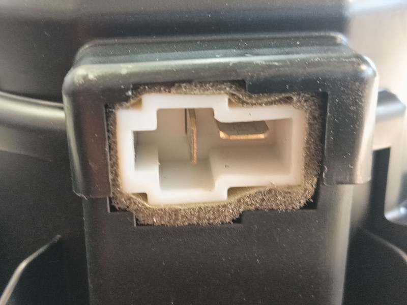 Recambio de ventilador calefaccion para kia niro (c5p11) 1.6 hev referencia OEM IAM 97113AT000  