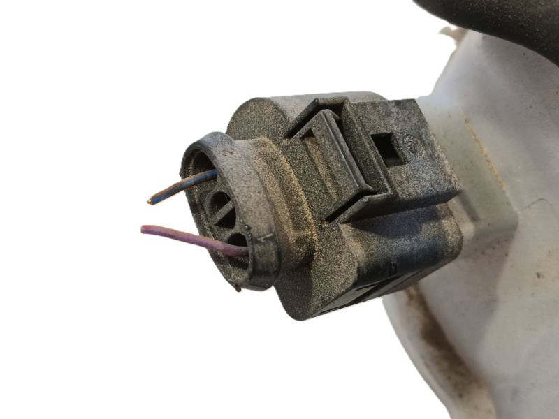 Recambio de deposito expansion para volkswagen id.4 (e21) performance referencia OEM IAM 1EA121407H  